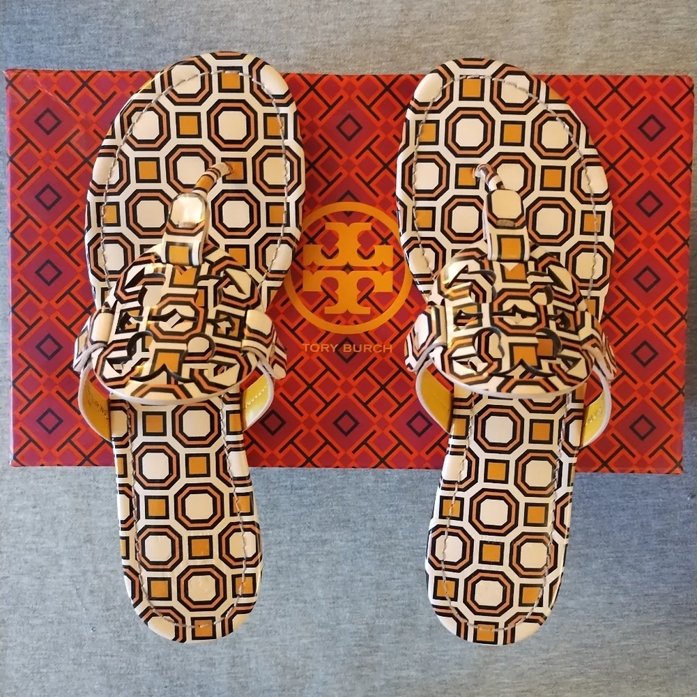Tory Burch Miller Printed Patent Leather Sandals Ballet Pink Octagon Square Sz 8 - Picture 11 of 16